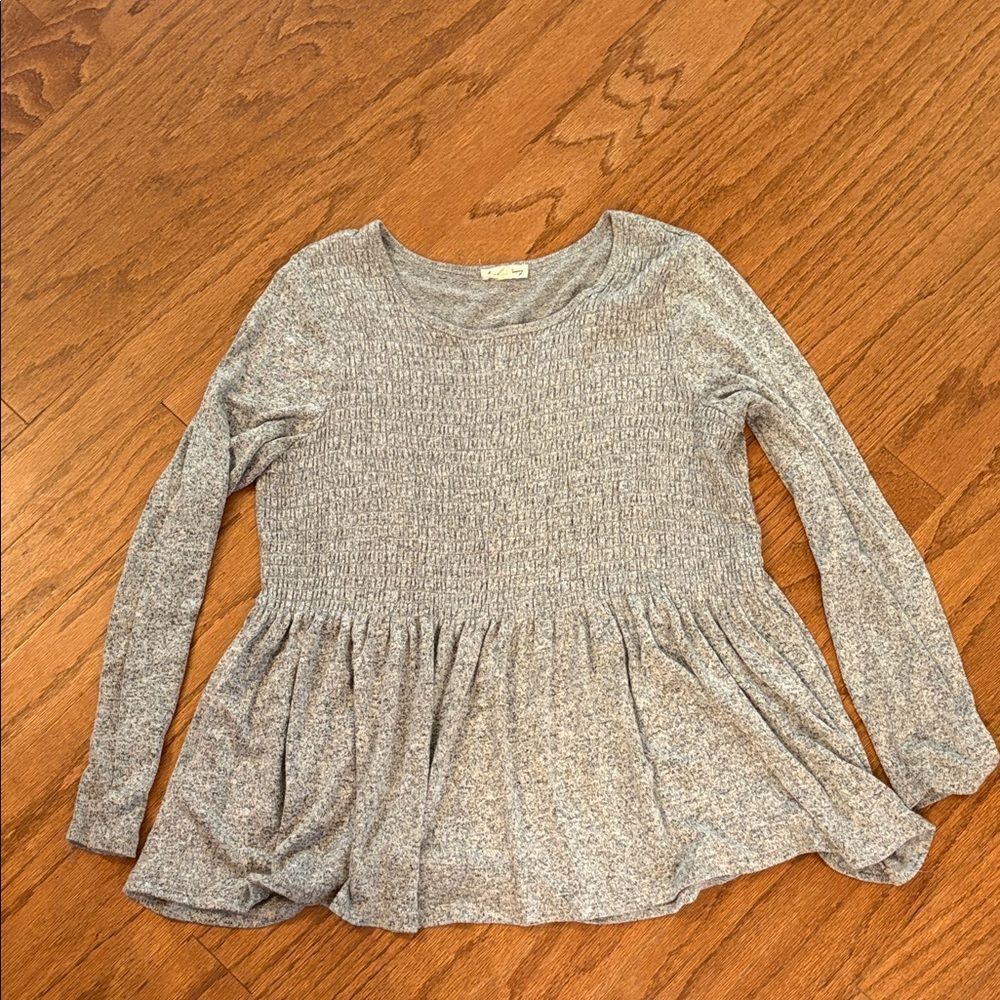 Jane and Delancey top, size large, really really soft gray